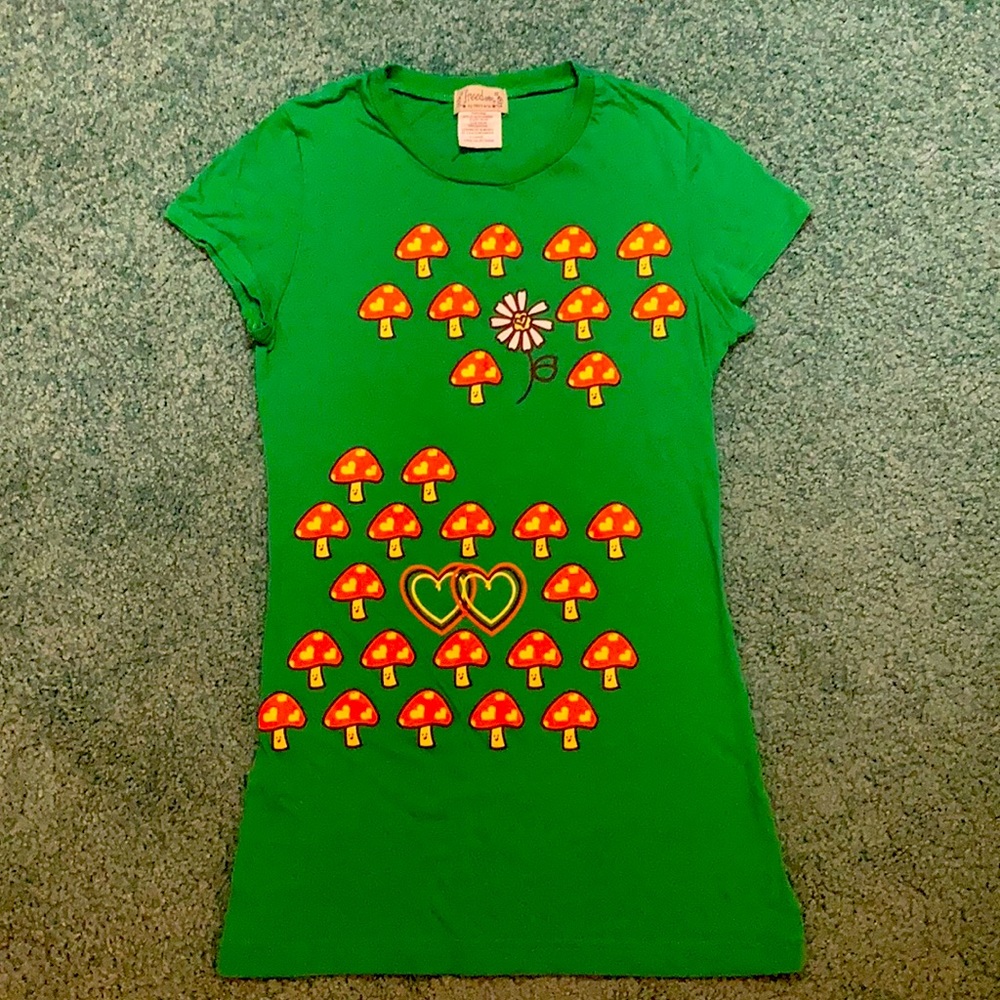 Mushrooms and hearts green baby-tee